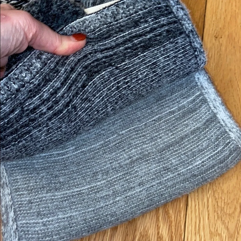 NWT Calvin Klein scarf, hat, mittens set